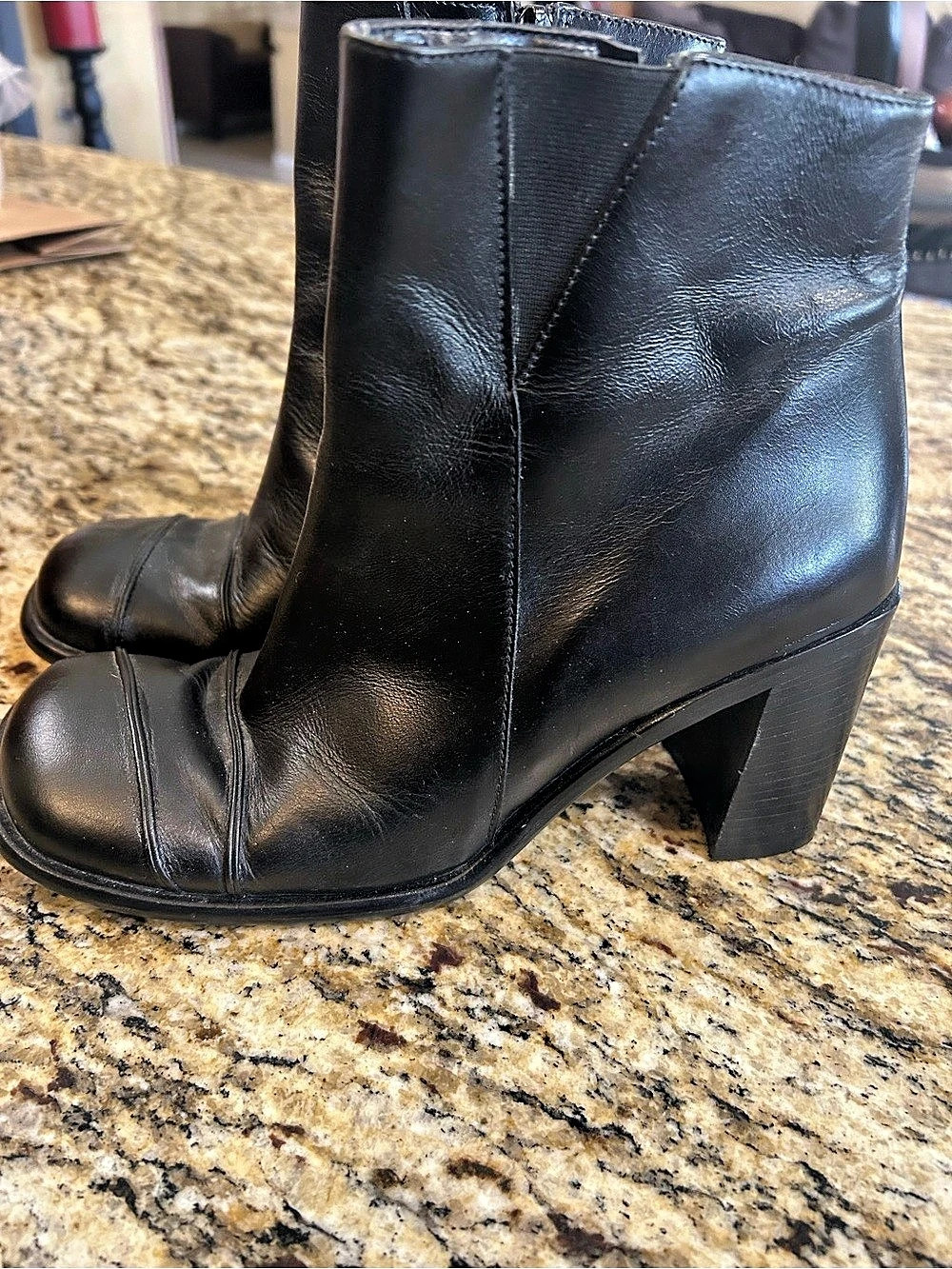 B.M.V. Black Leather Heeled Boots US 3